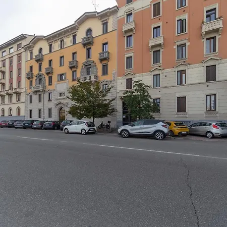 Apartment House Brembo *